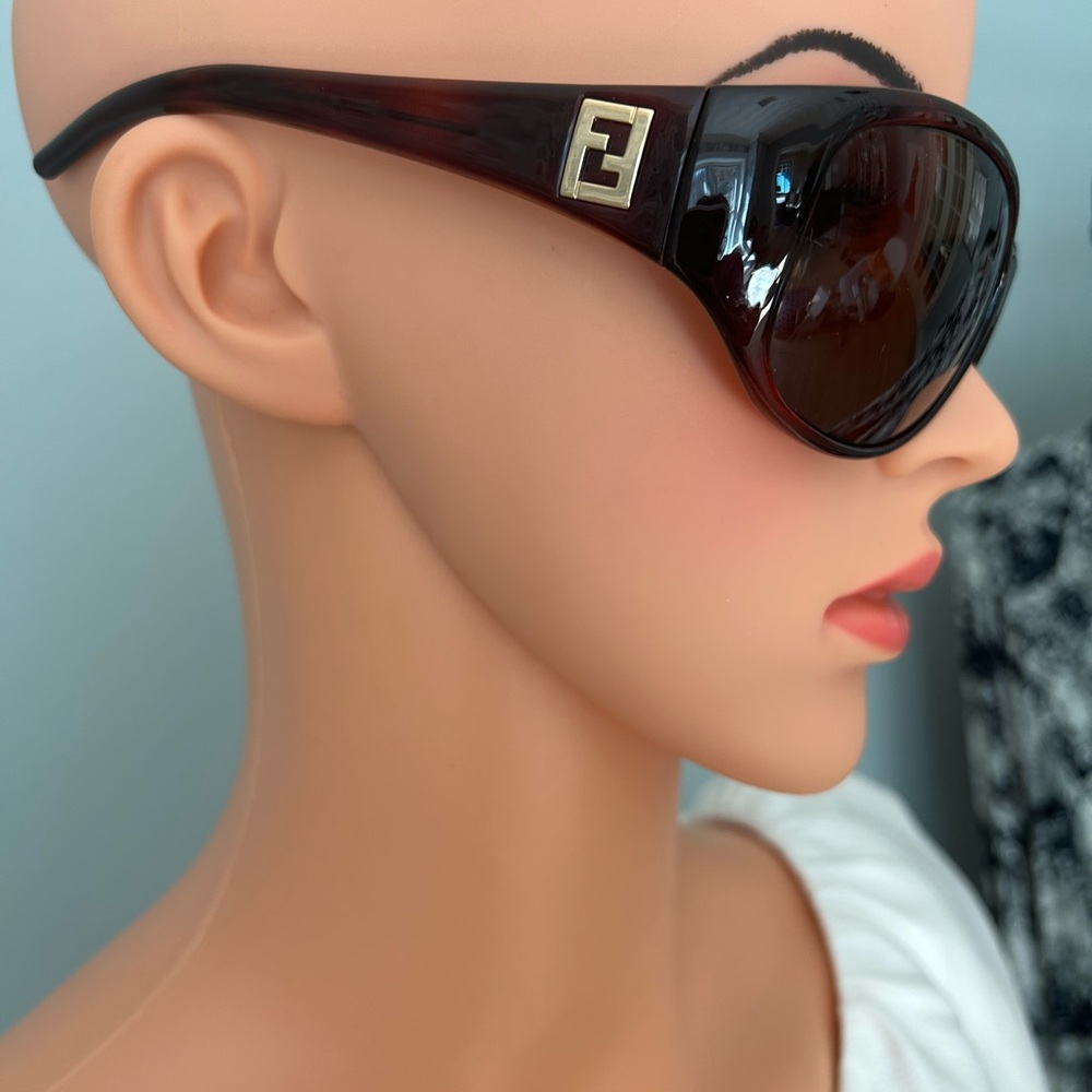 Fendi VintageWomen’s Brown Logo Shield Sunglasses
